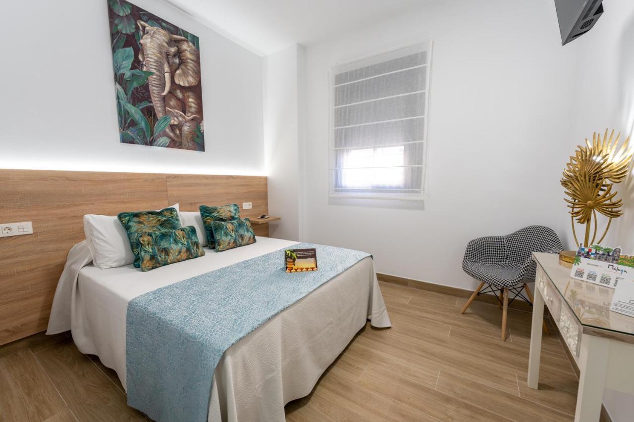 Hostal Romerito مالقة المظهر الخارجي الصورة